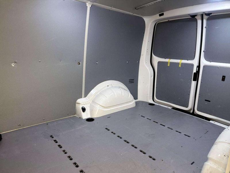 Used Volkswagen Transporter 2023 for sale - 76826232: Photo 14