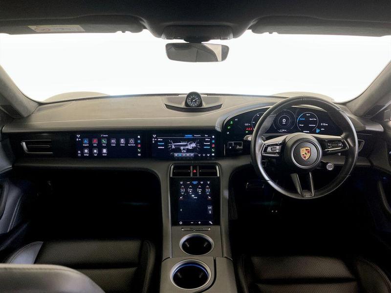 Used Porsche Taycan 2021 for sale - 76298995: Photo 3