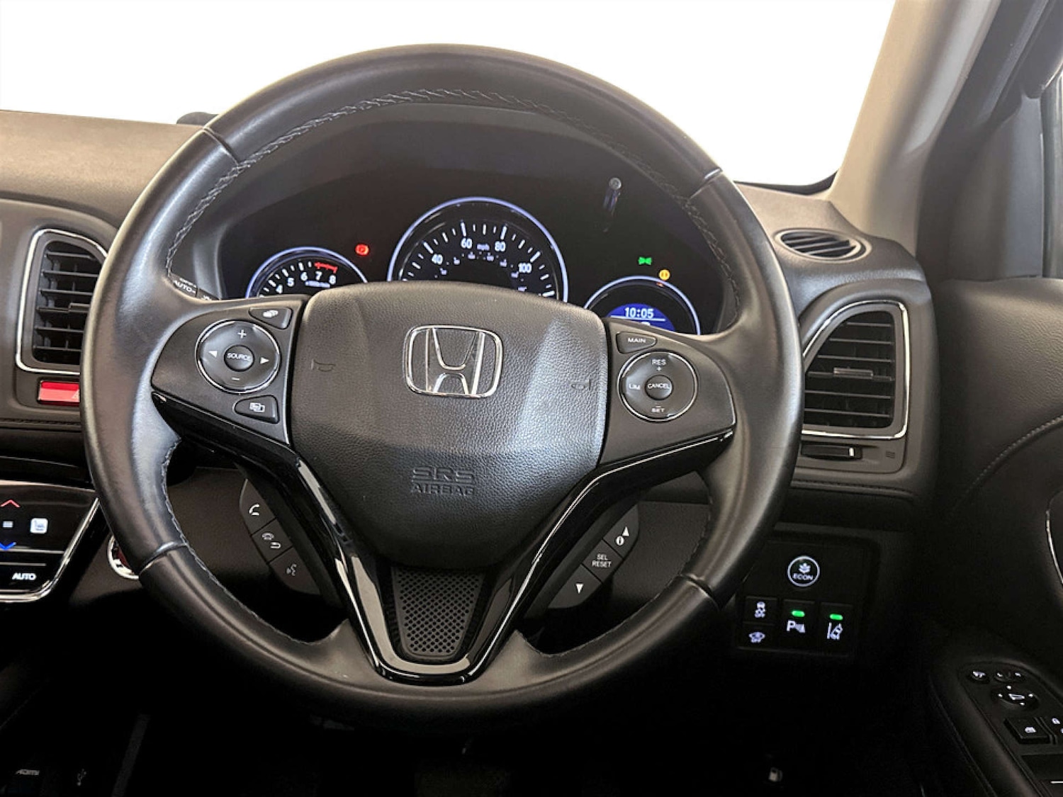 Used Honda HR-V 2018 for sale - 77186041: Photo 17