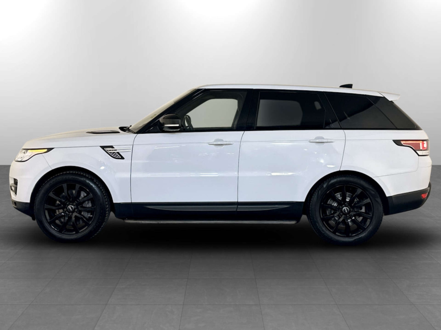 Used Land Rover Range Rover Sport 2017 for sale - 77185968: Photo 7