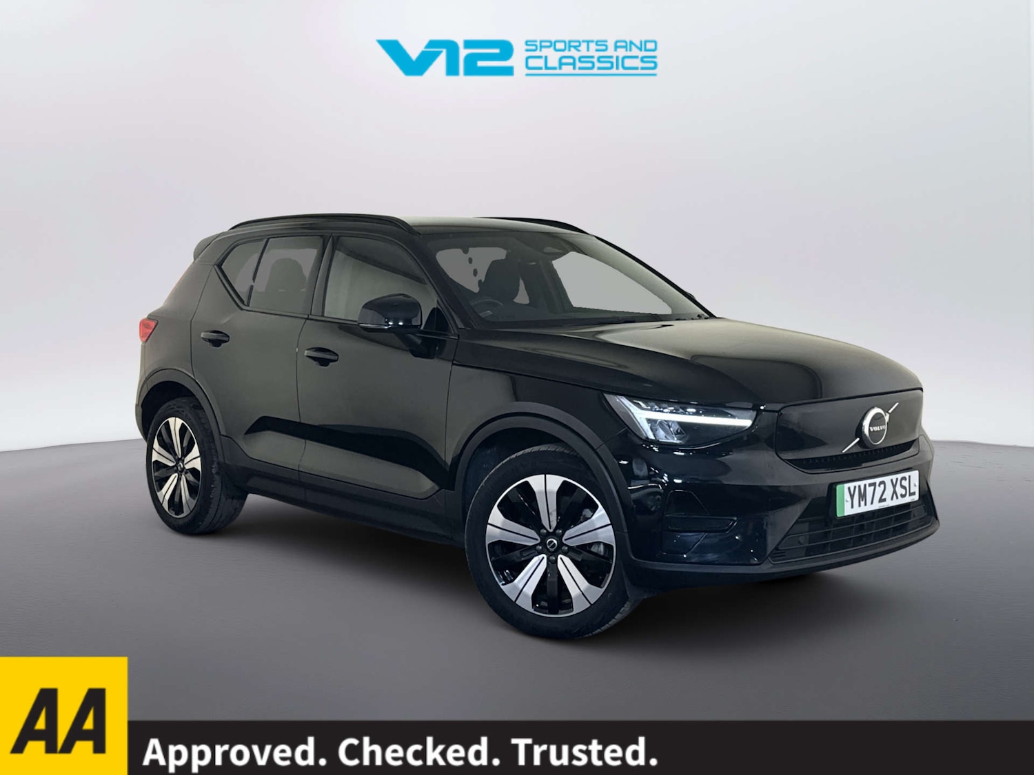 Used Volvo XC40 2023 for sale - 77967830: Photo 1