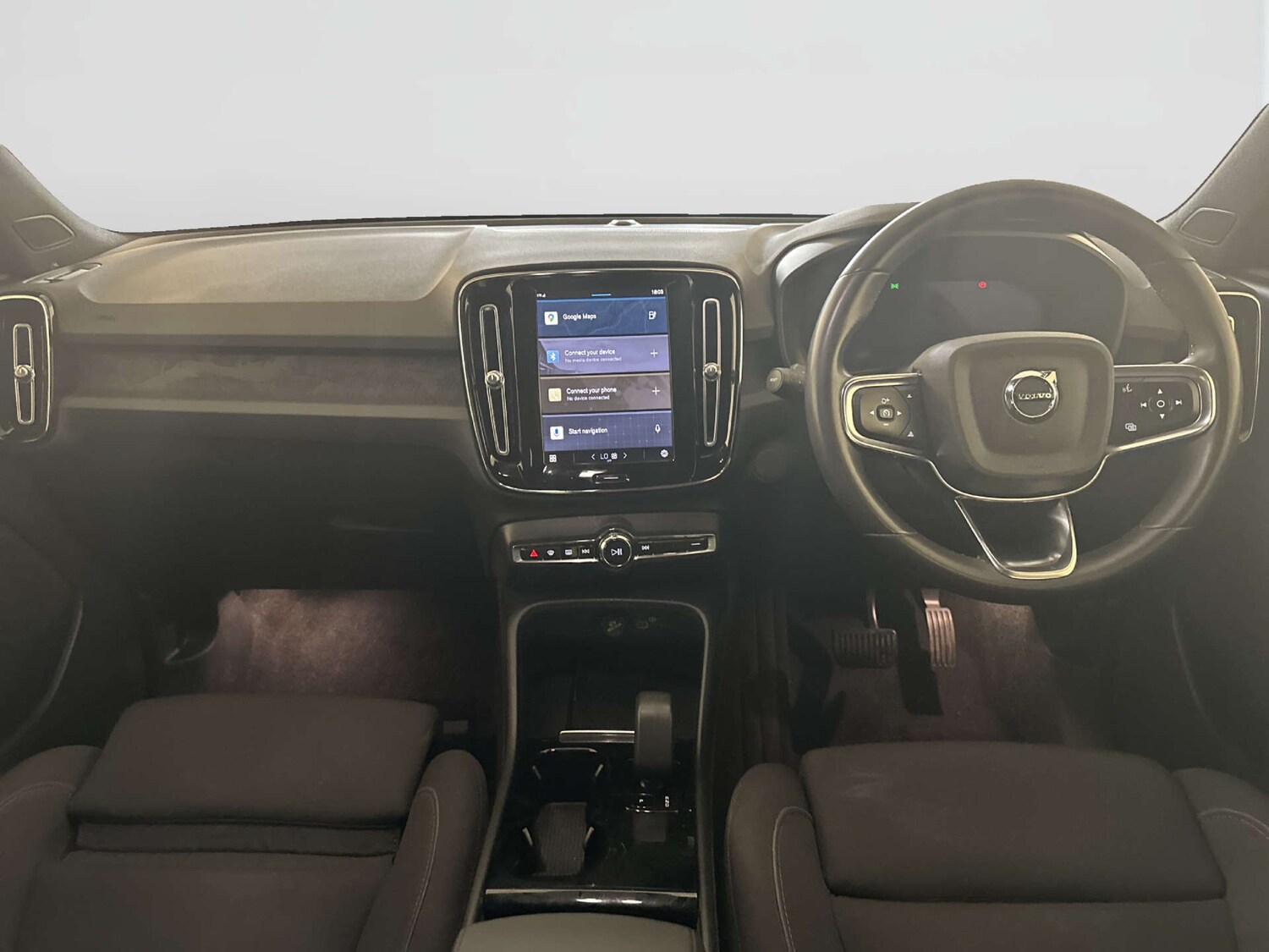 Used Volvo XC40 2023 for sale - 77967830: Photo 3