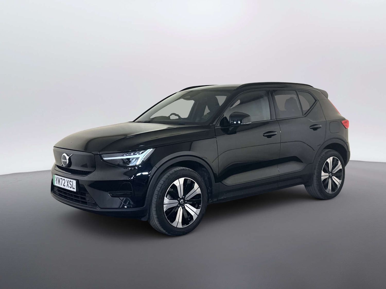 Used Volvo XC40 2023 for sale - 77967830: Photo 6
