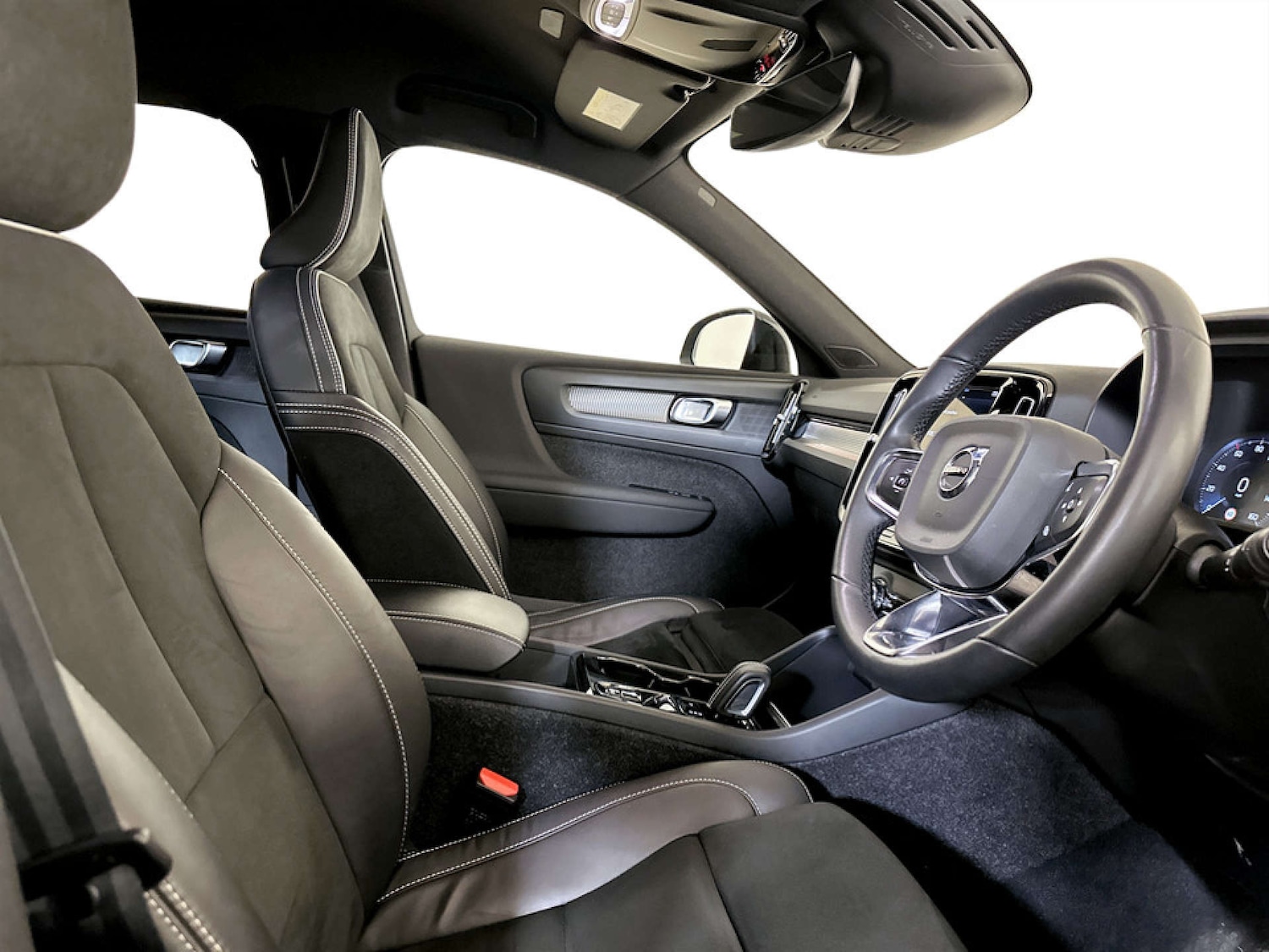 Used Volvo XC40 2022 for sale - 77434647: Photo 12