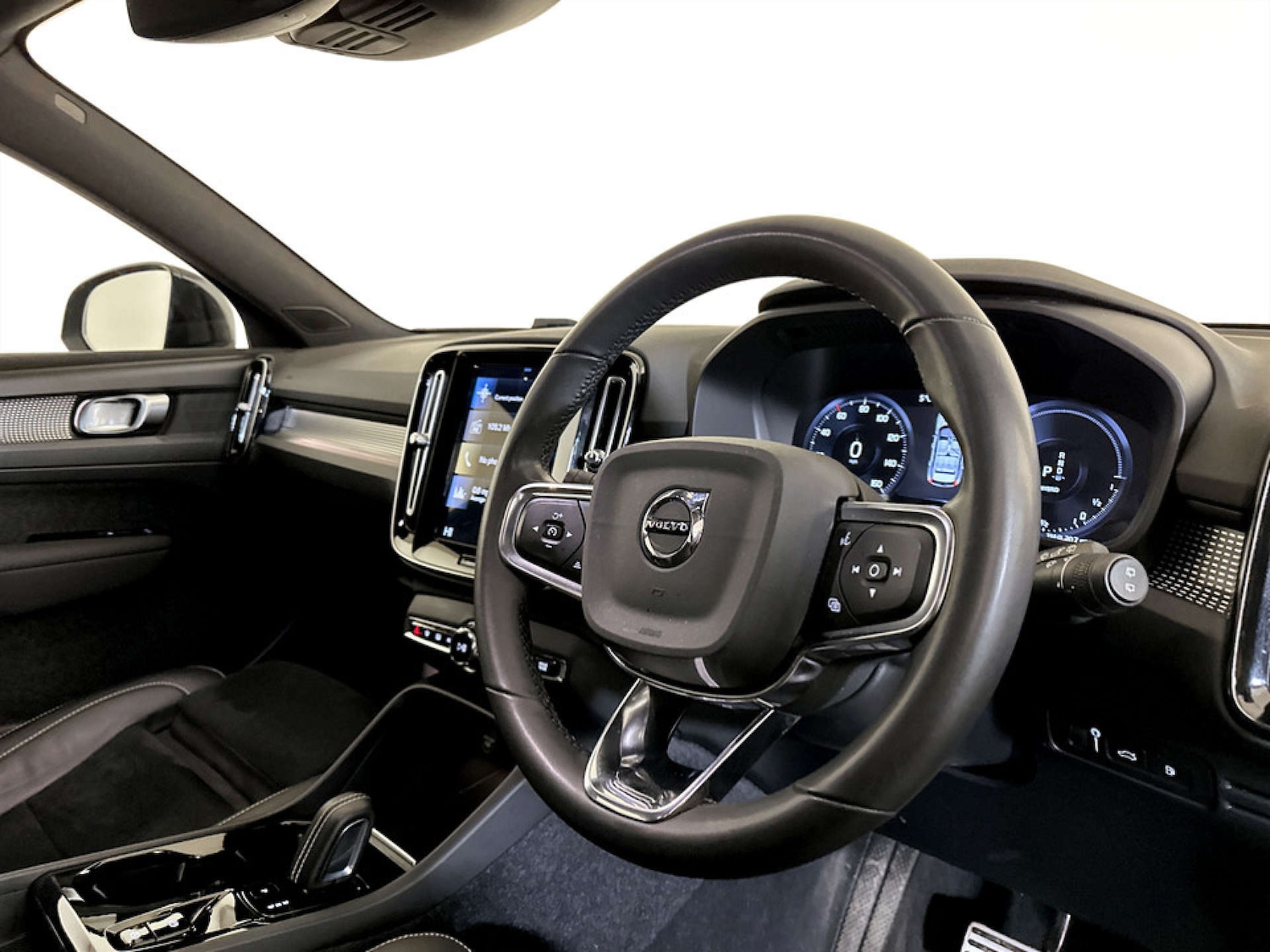 Used Volvo XC40 2022 for sale - 77434647: Photo 14