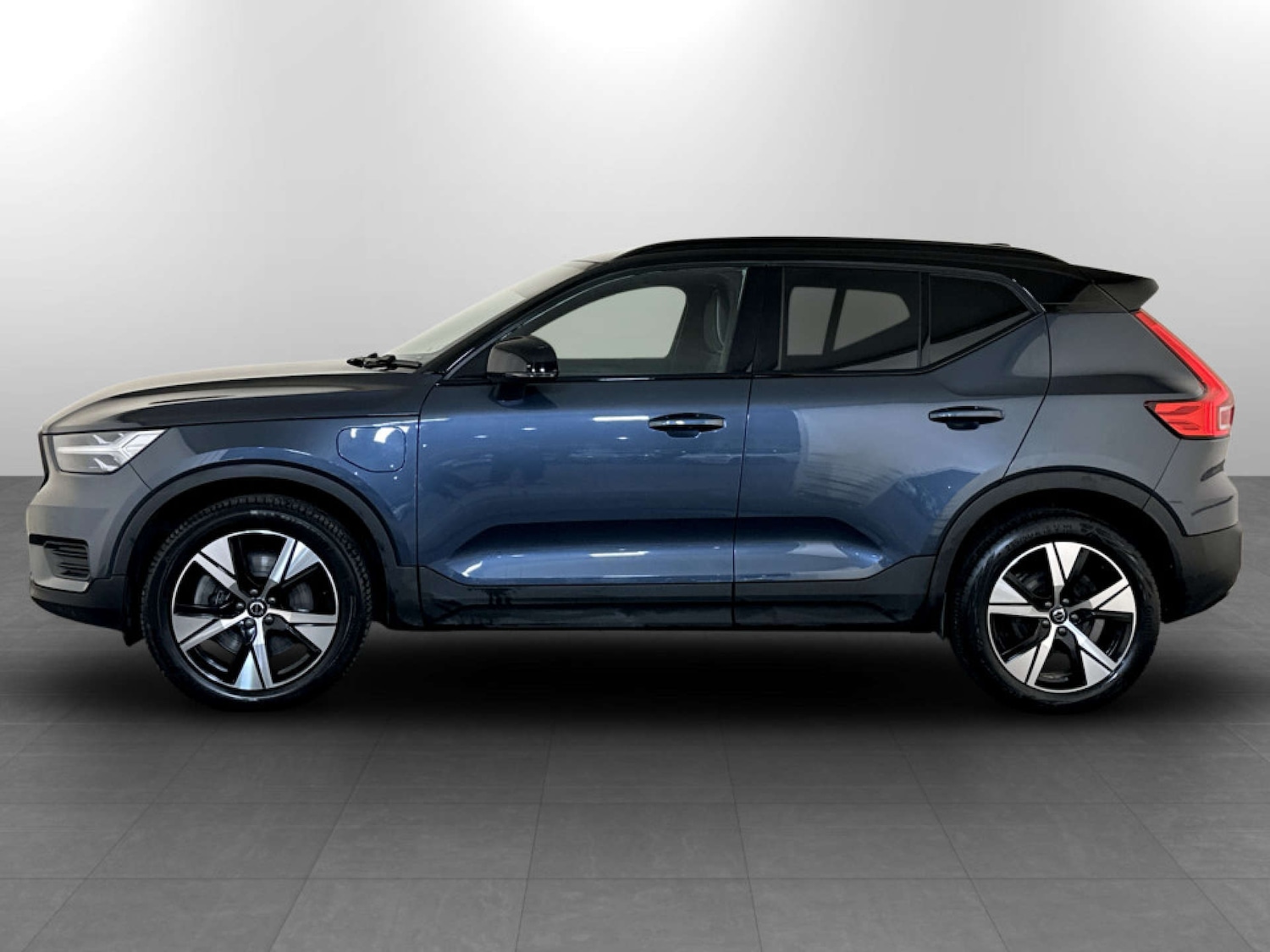 Used Volvo XC40 2022 for sale - 77434647: Photo 6