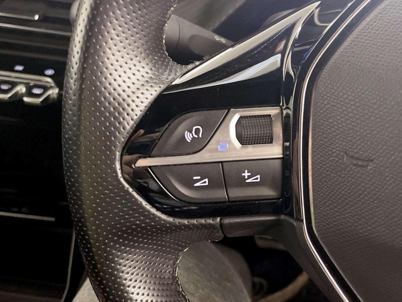 Used Peugeot 2008 2021 for sale - 76979486: Photo 18