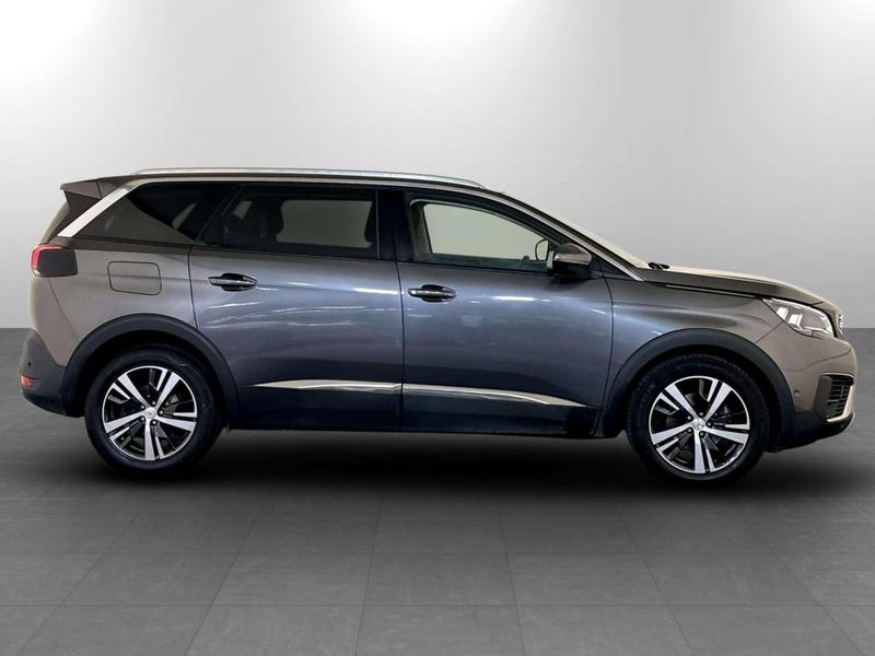 Used Peugeot 5008 2018 for sale - 77036754: Photo 11