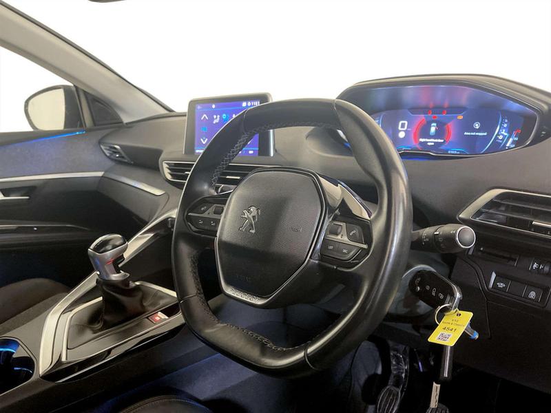 Used Peugeot 5008 2018 for sale - 77036754: Photo 17