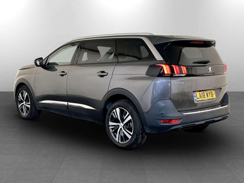 Used Peugeot 5008 2018 for sale - 77036754: Photo 8