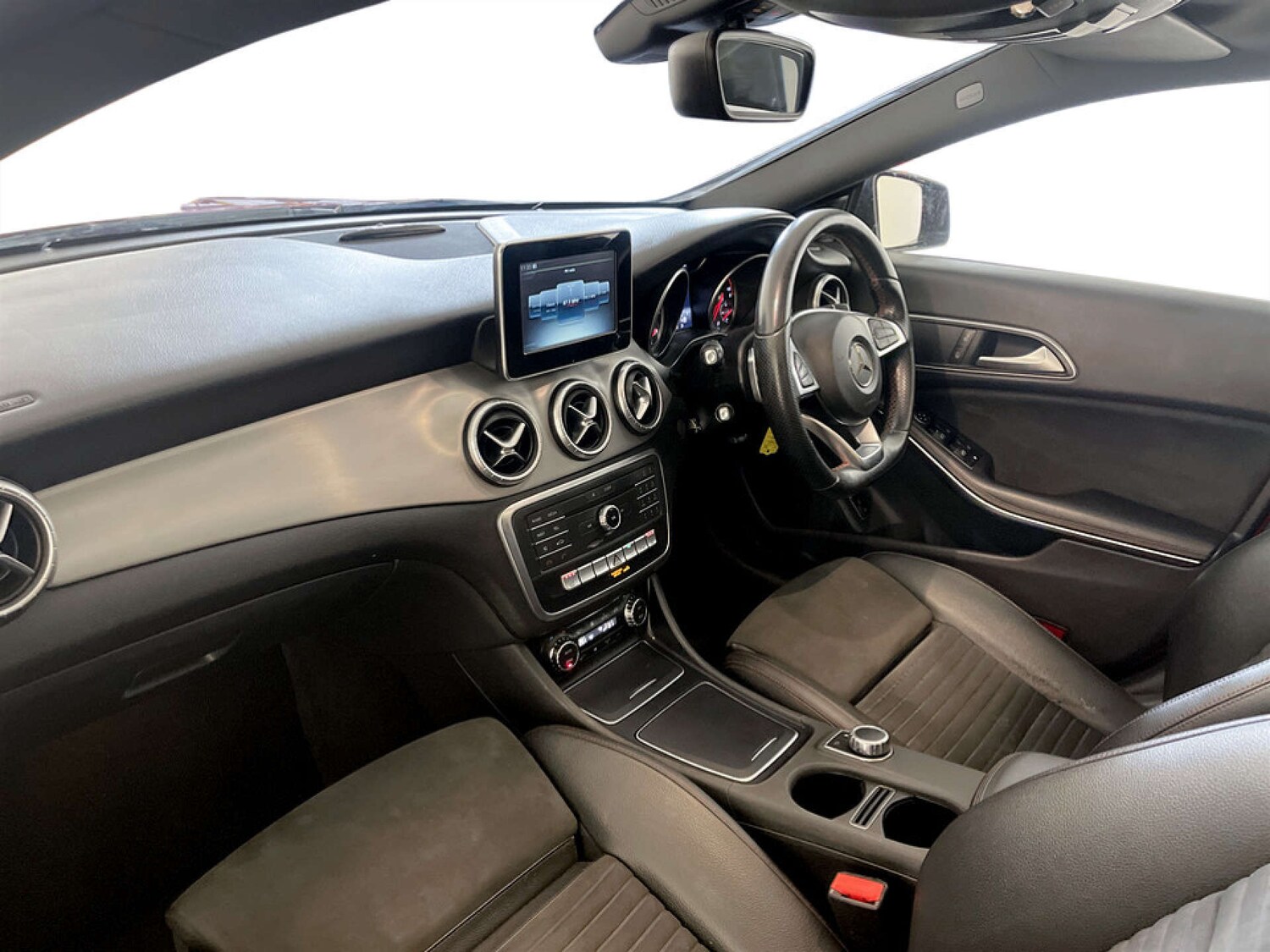 Used Mercedes-Benz CLA 2017 for sale - 77366798: Photo 12