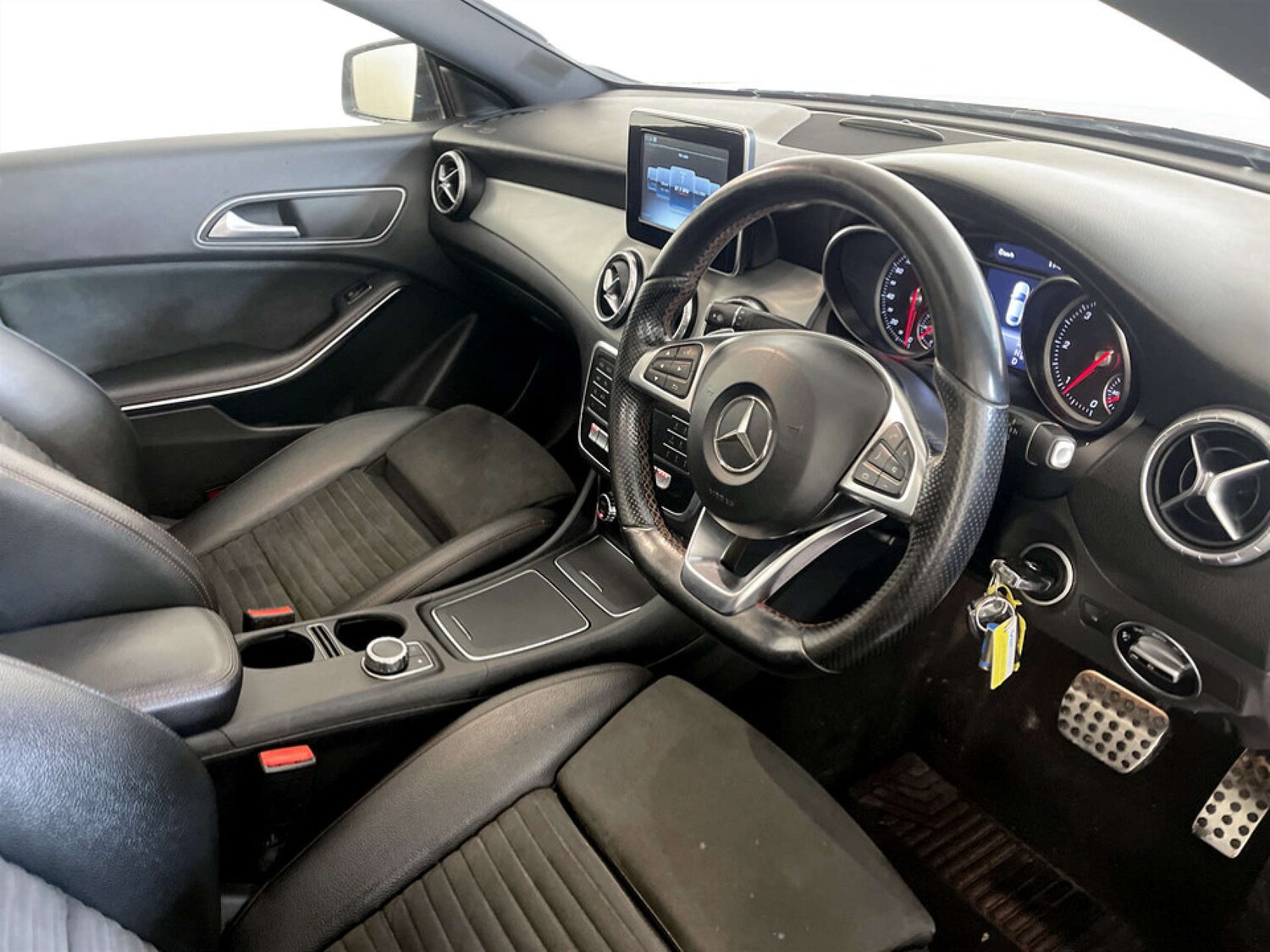 Used Mercedes-Benz CLA 2017 for sale - 77366798: Photo 17