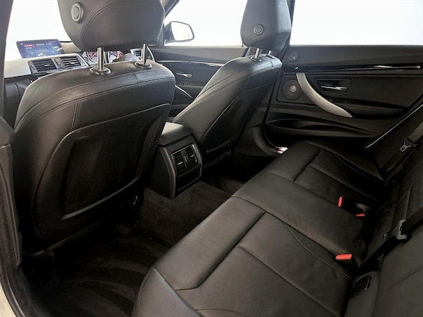 Used BMW 3 Series 2019 for sale - 75713960: Photo 14
