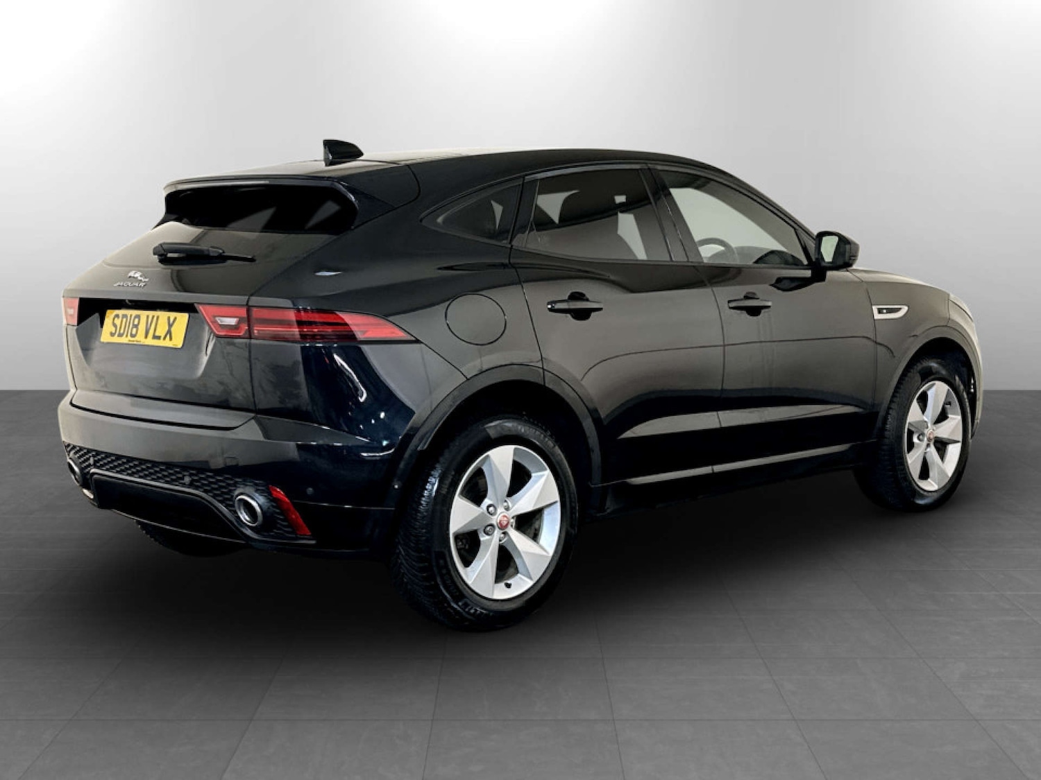 Used Jaguar E-Pace 2018 for sale - 77409022: Photo 10