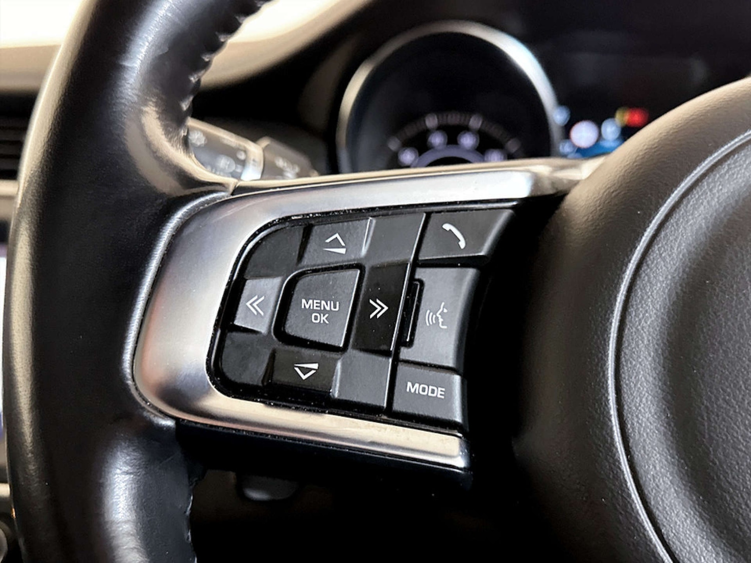 Used Jaguar E-Pace 2018 for sale - 77409022: Photo 17