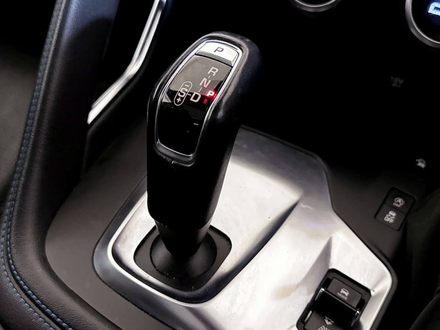 Used Jaguar E-Pace 2018 for sale - 77409022: Photo 26