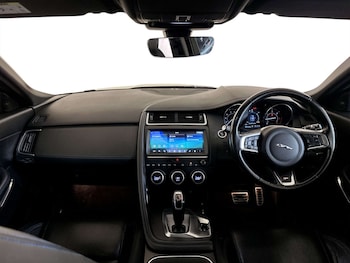 Used Jaguar E-Pace 2018 for sale - 77409022: Photo