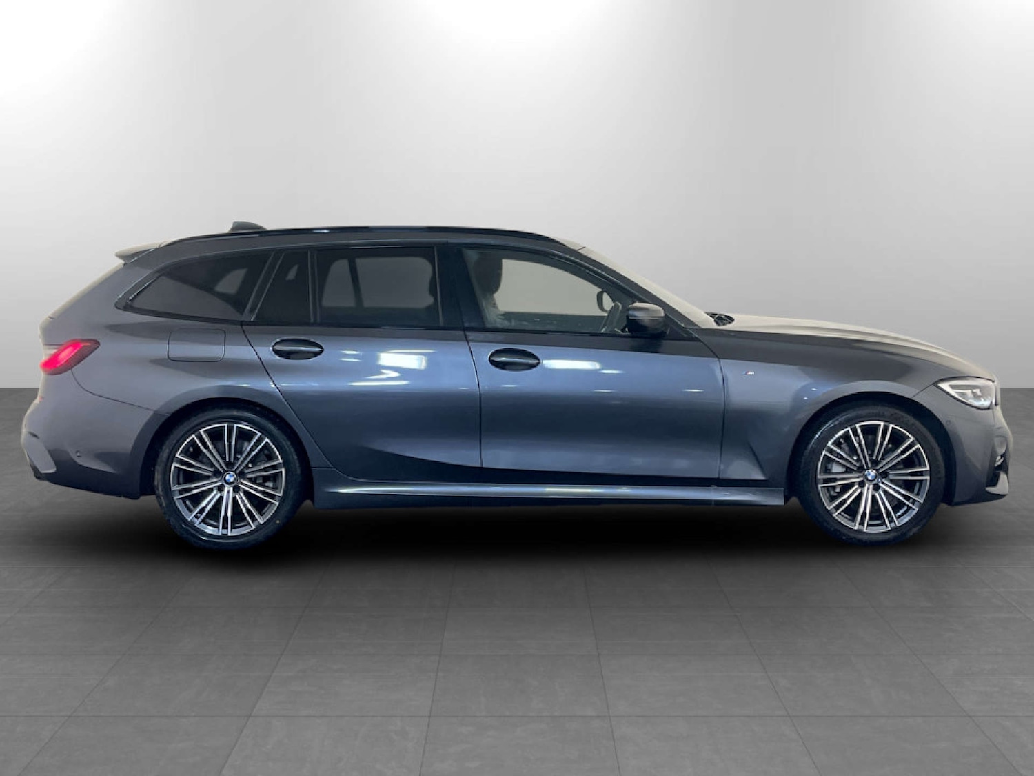 Used BMW 3 Series 2021 for sale - 77470010: Photo 11