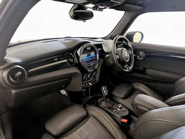 Used MINI Electric Hatch 2021 for sale - 76290373: Photo 12