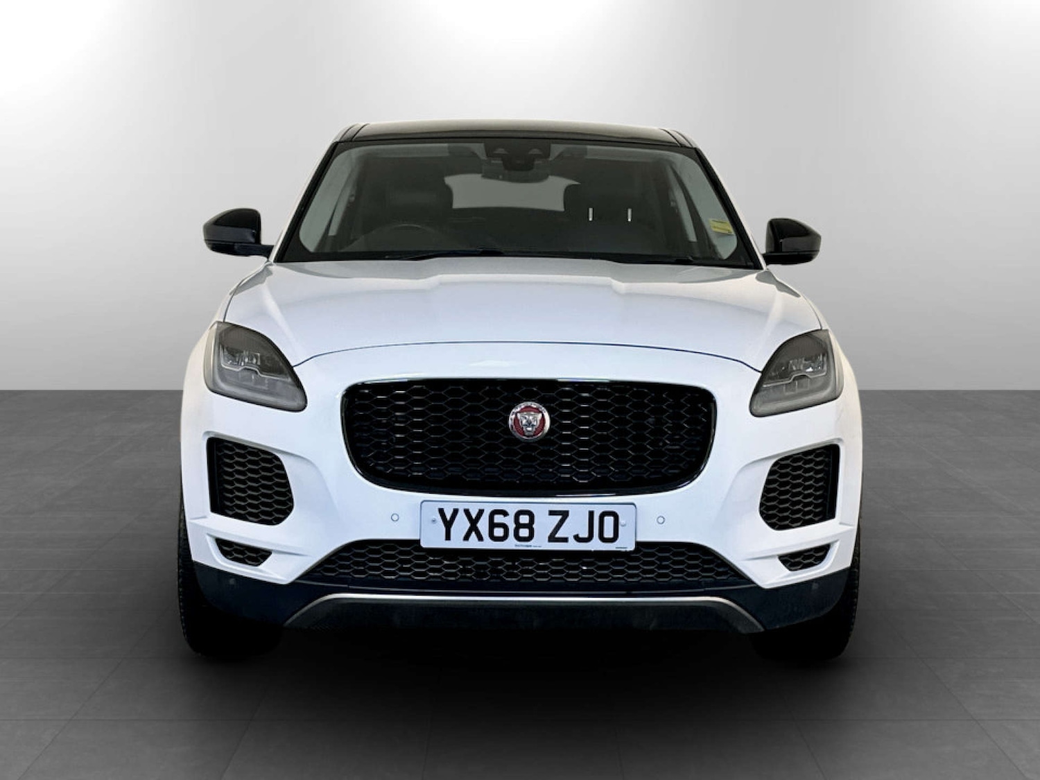 Used Jaguar E-Pace 2018 for sale - 77482420: Photo 5
