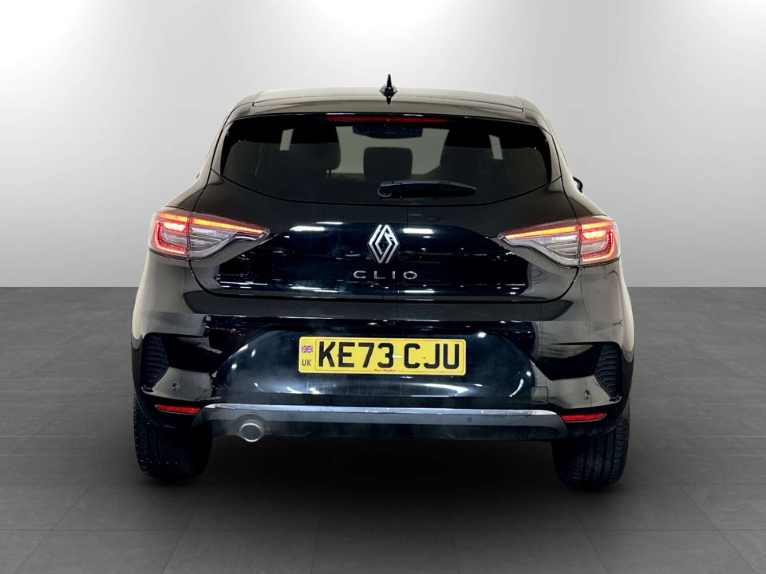 Used Renault Clio 2024 for sale - 77366795: Photo 8
