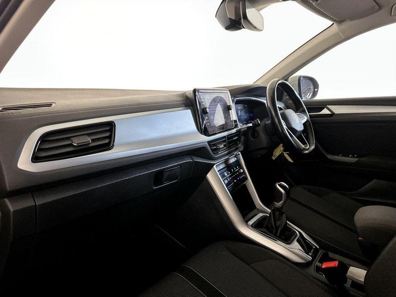 Used Volkswagen T-Roc 2022 for sale - 76344437: Photo 12