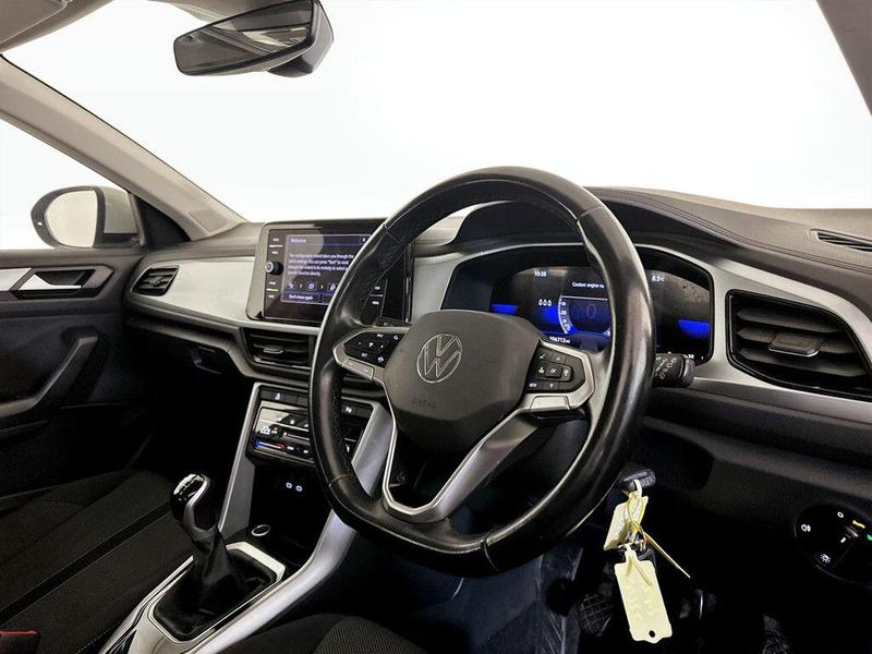 Used Volkswagen T-Roc 2022 for sale - 76344437: Photo 15