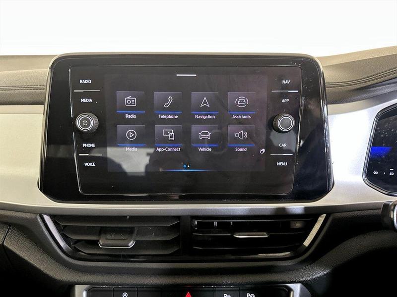 Used Volkswagen T-Roc 2022 for sale - 76344437: Photo 23