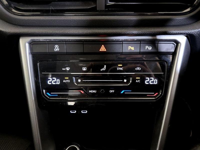 Used Volkswagen T-Roc 2022 for sale - 76344437: Photo 25