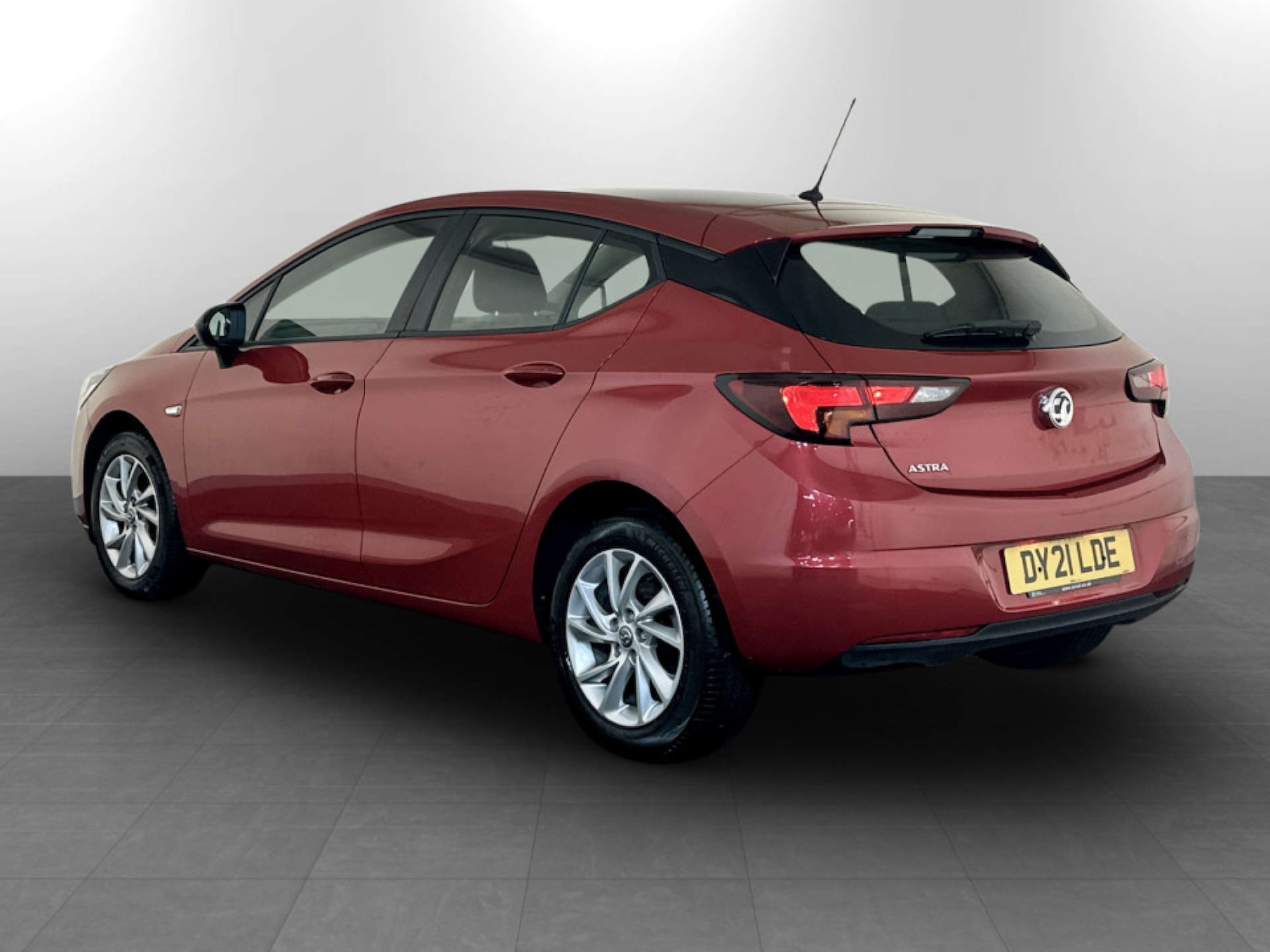 Used Vauxhall Astra 2021 for sale - 77185963: Photo 8