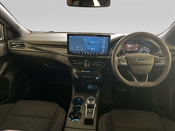 Used Ford Focus 2023 for sale - 79004996: Photo