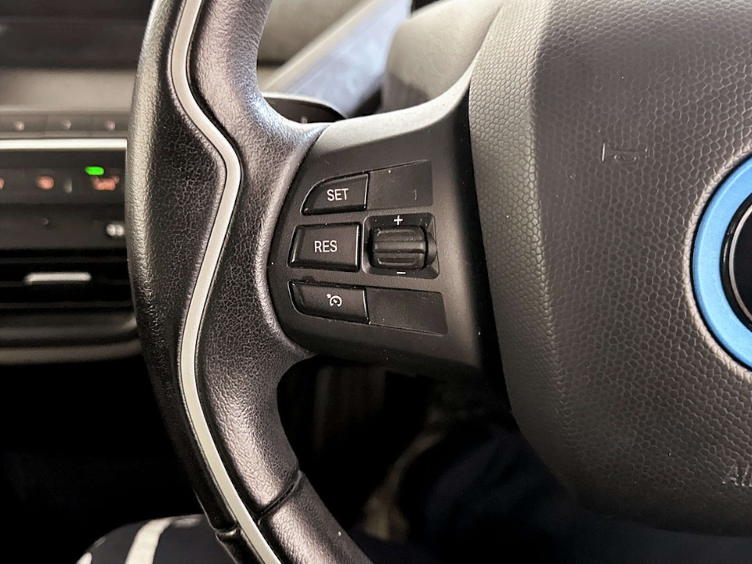 Used BMW i3 2018 for sale - 77469974: Photo 17