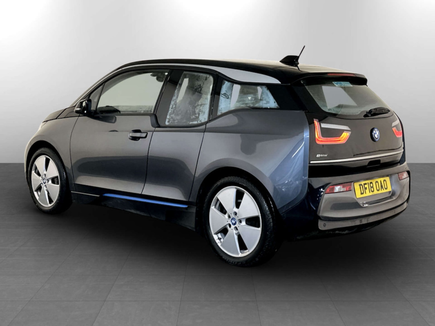 Used BMW i3 2018 for sale - 77469974: Photo 8