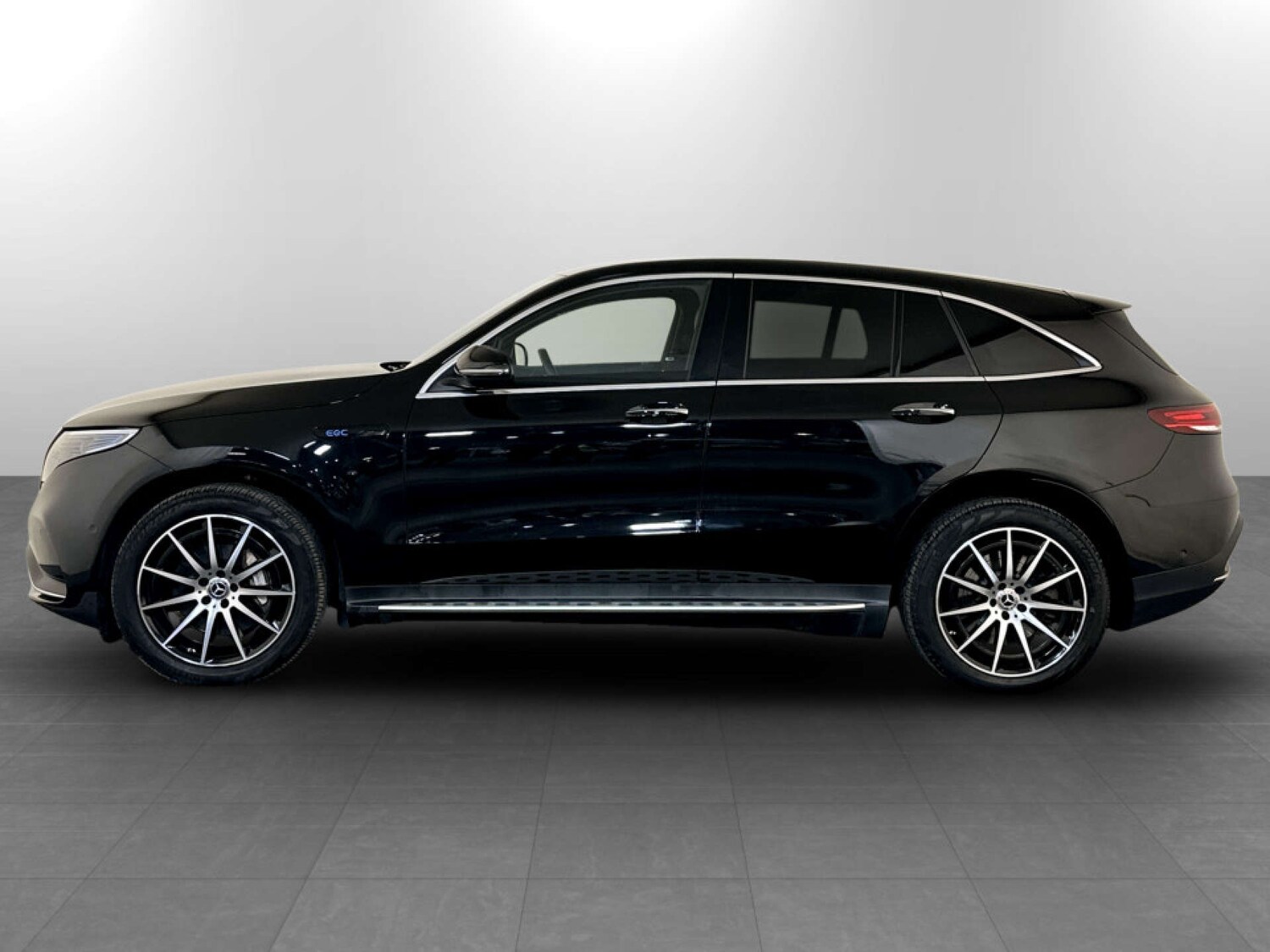 Used Mercedes-Benz EQC 2022 for sale - 77735013: Photo 7