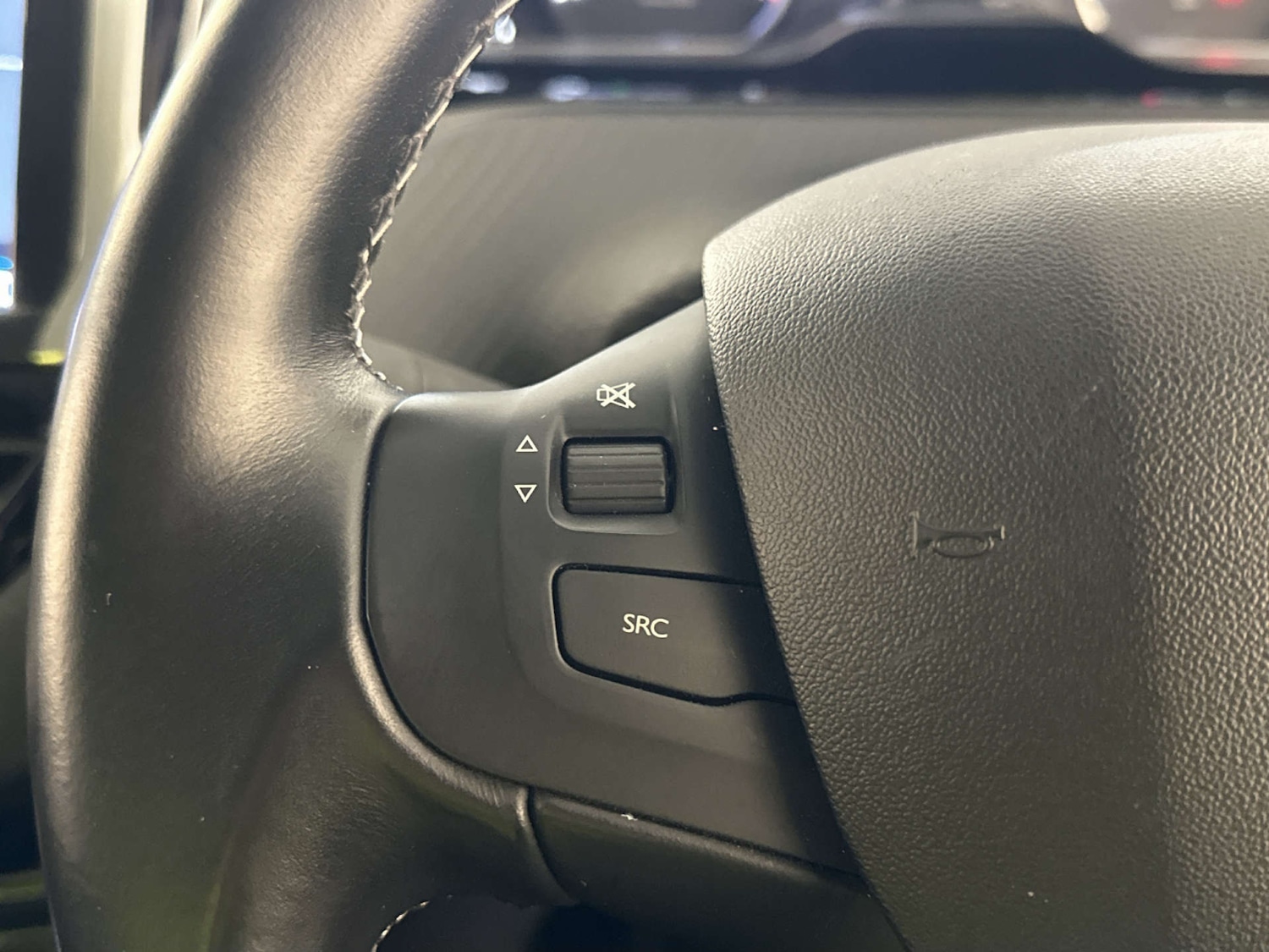 Used Peugeot 208 2019 for sale - 78026403: Photo 17