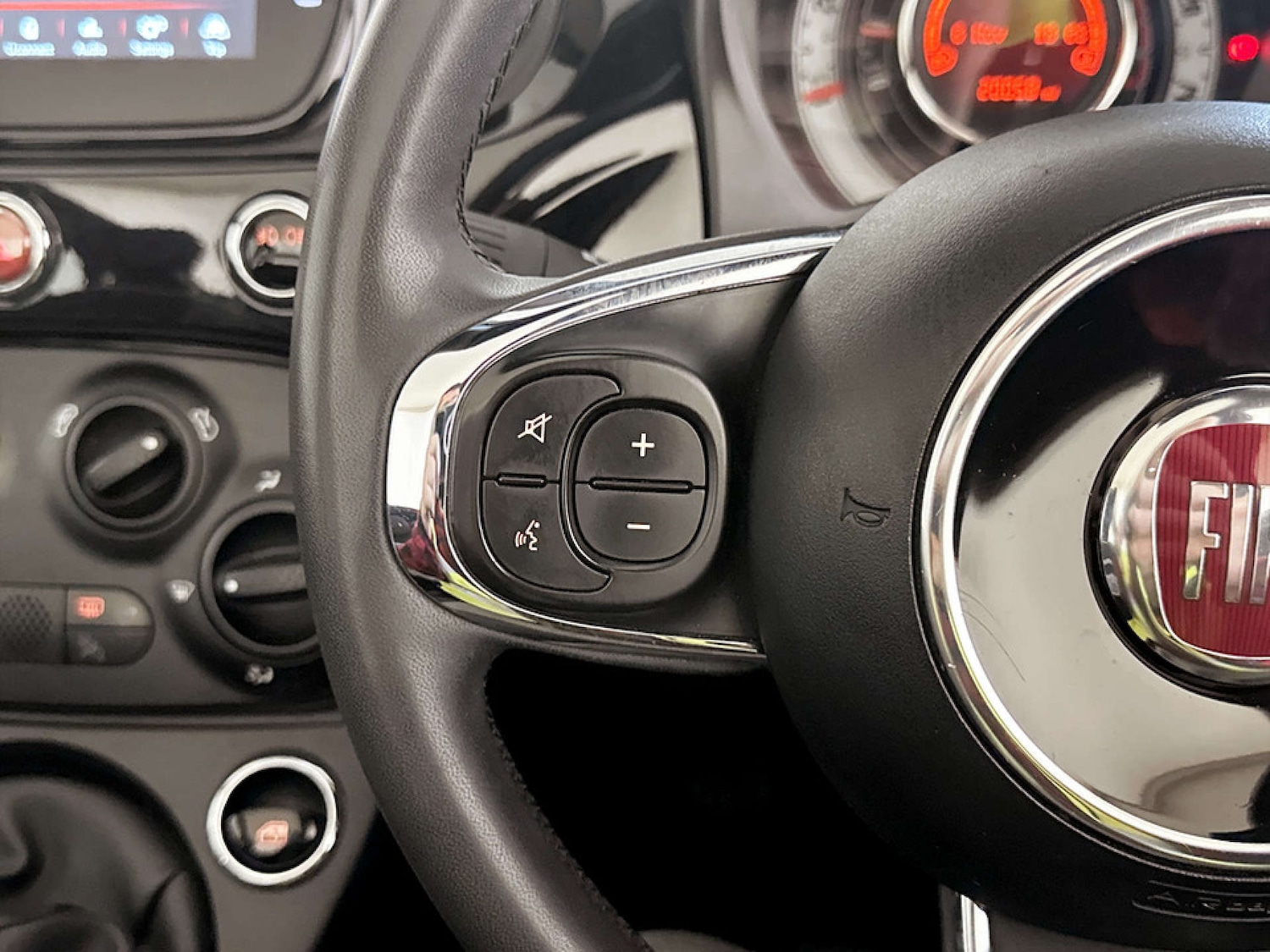 Used Fiat 500 2019 for sale - 77186133: Photo 18