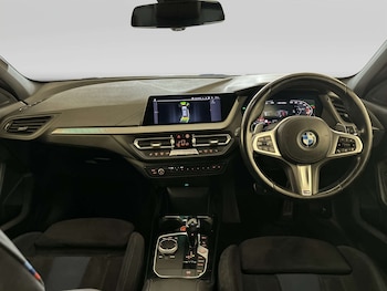 Used BMW 1 Series 2021 for sale - 79052061: Photo