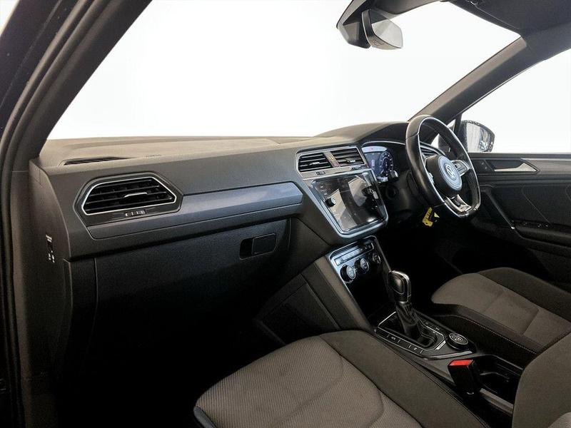 Used Volkswagen Tiguan 2017 for sale - 76557456: Photo 12