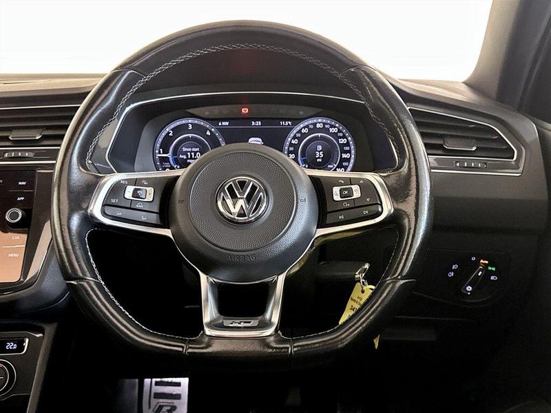 Used Volkswagen Tiguan 2017 for sale - 76557456: Photo 16