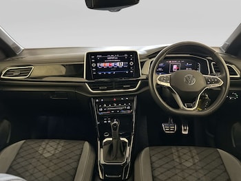Used Volkswagen T-Roc 2024 for sale - 79311338: Photo