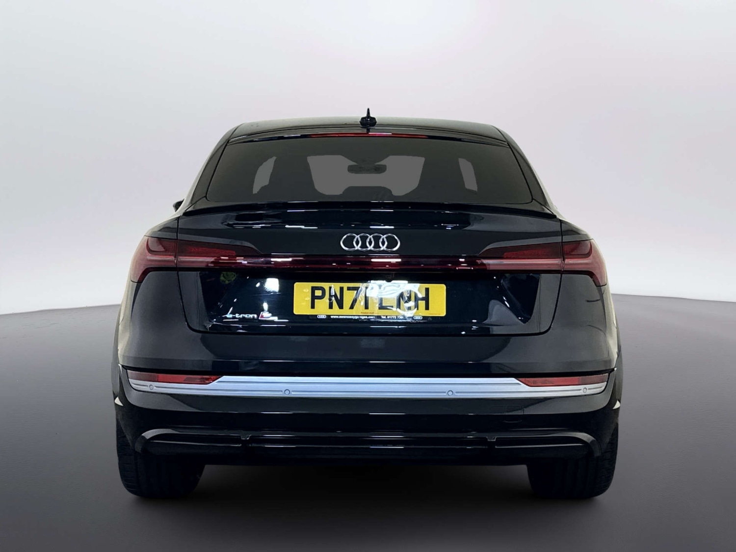 Used Audi e-tron 2021 for sale - 77872400: Photo 9