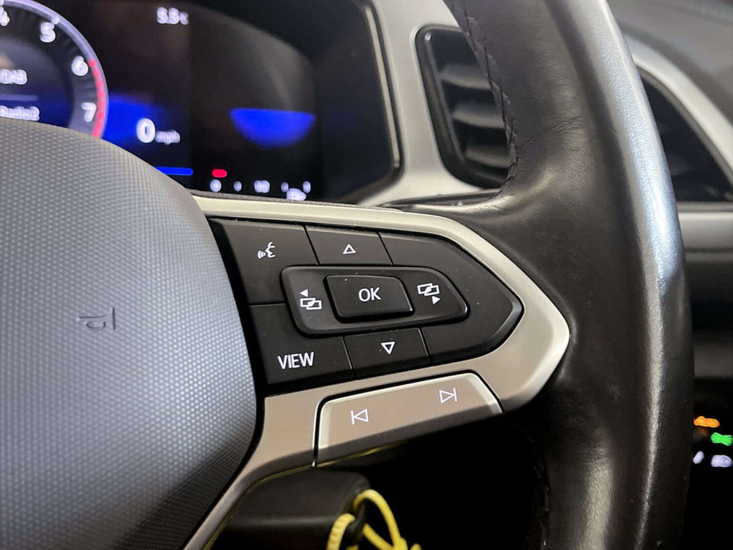 Used Volkswagen T-Roc 2022 for sale - 77469964: Photo 19