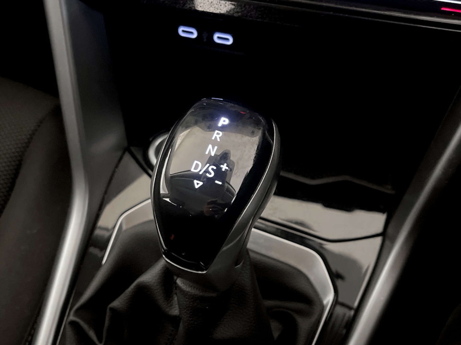 Used Volkswagen T-Roc 2022 for sale - 77469964: Photo 26