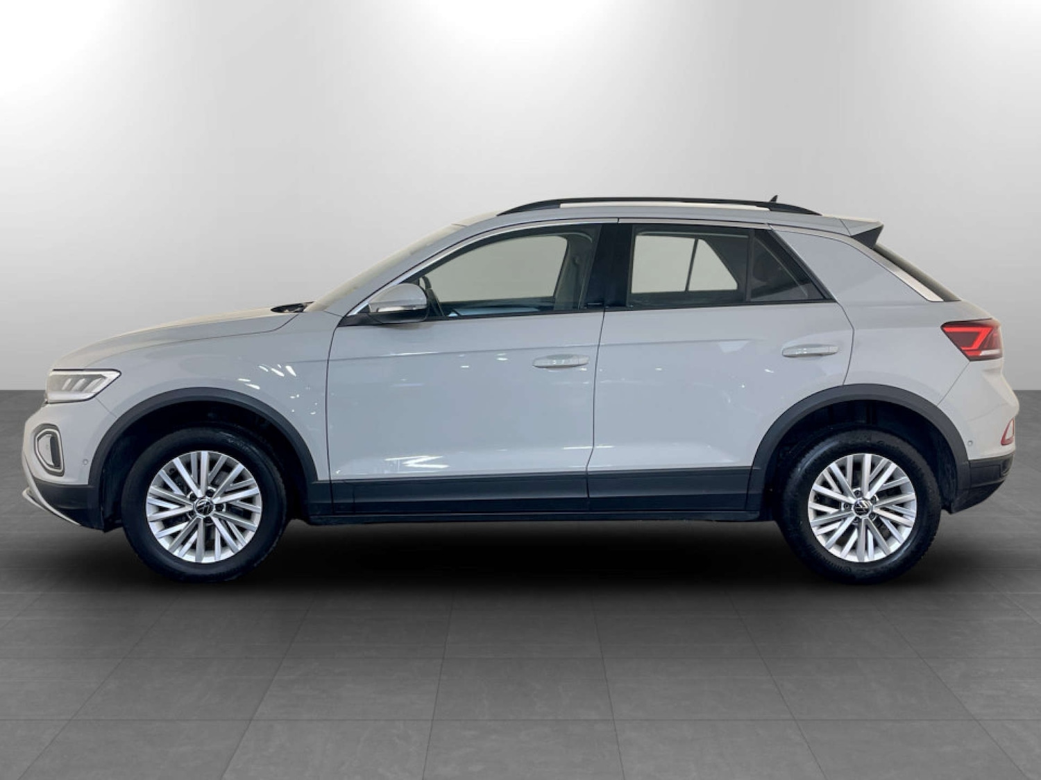 Used Volkswagen T-Roc 2022 for sale - 77469964: Photo 7