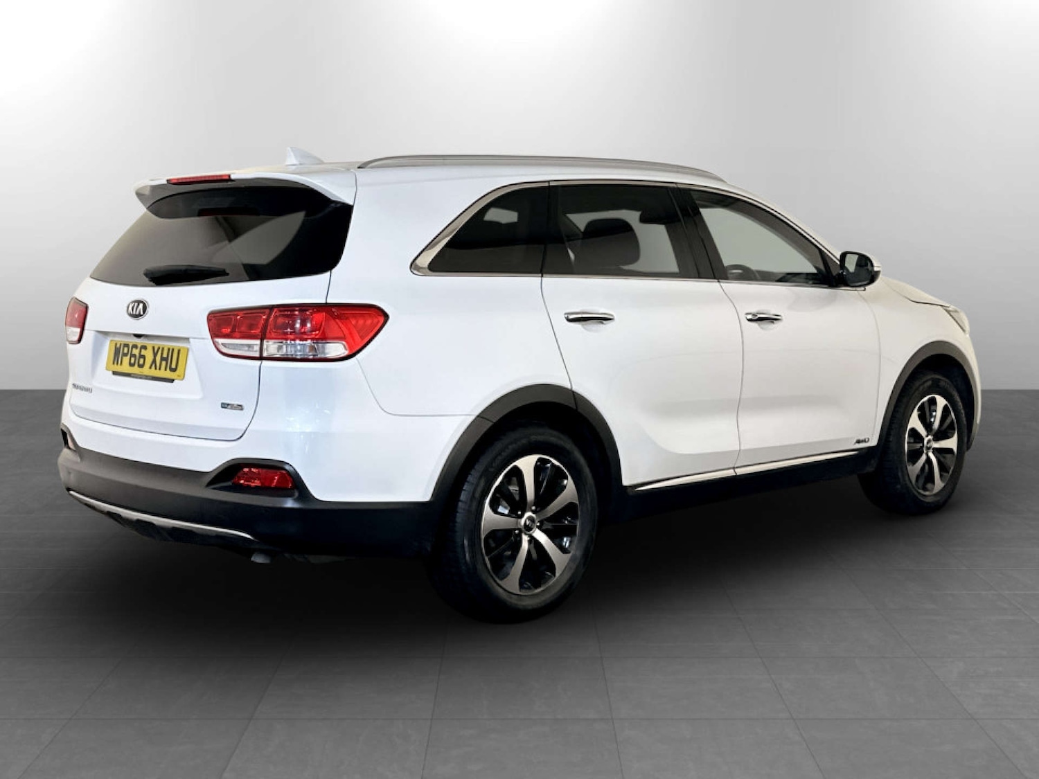 Used Kia Sorento 2016 for sale - 77681261: Photo 10