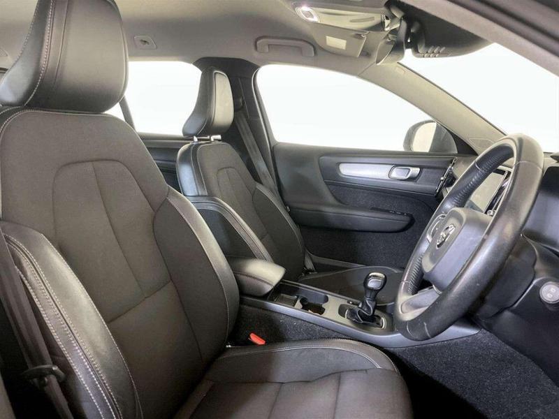 Used Volvo XC40 2018 for sale - 77055893: Photo 13