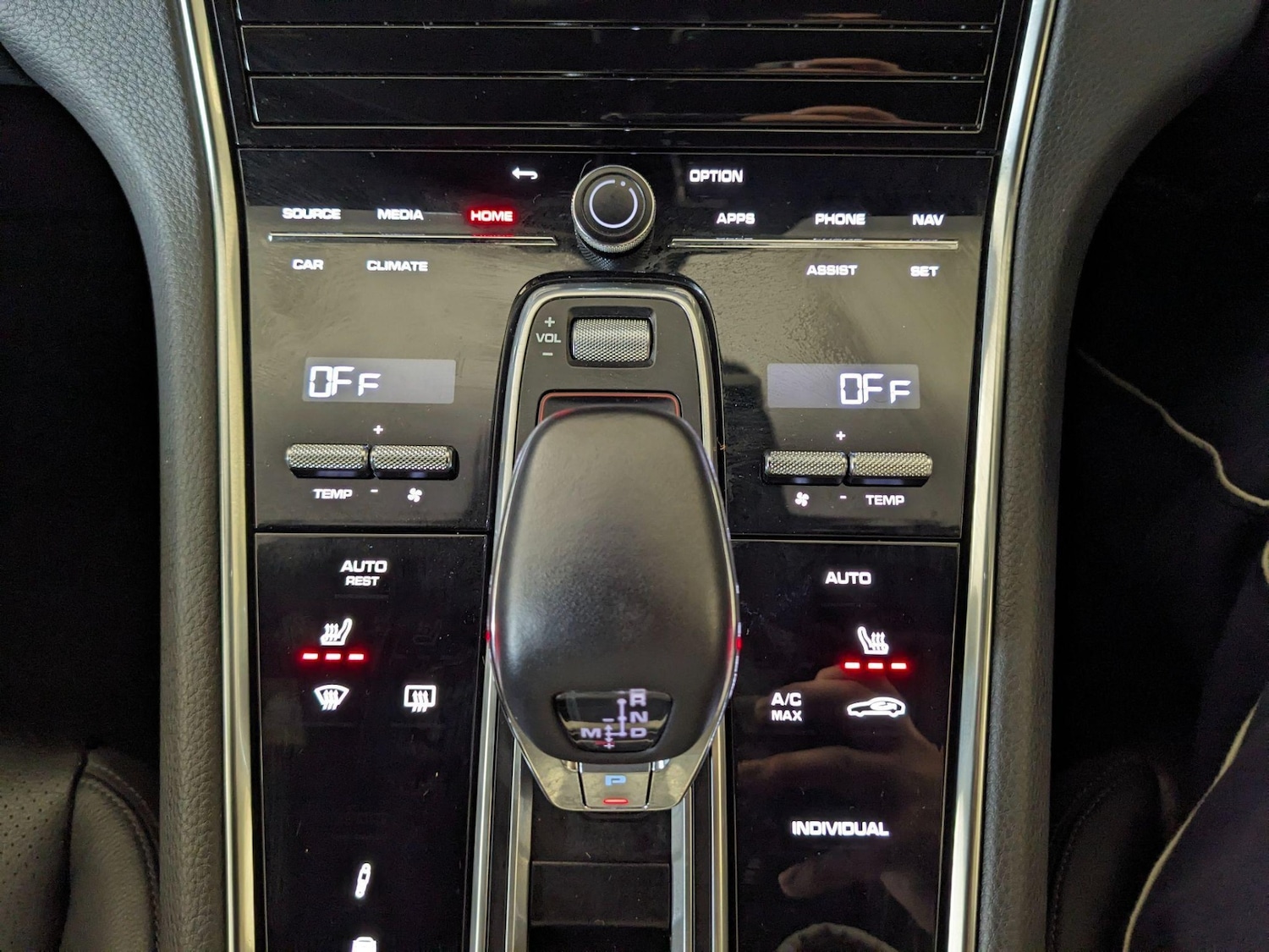 Vehicle 28