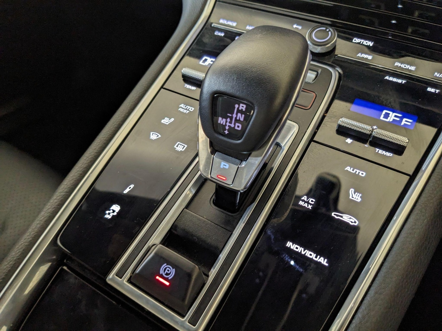 Vehicle 29