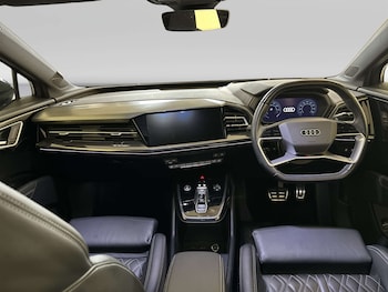 Used Audi Q4 e-tron 2022 for sale - 79255206: Photo