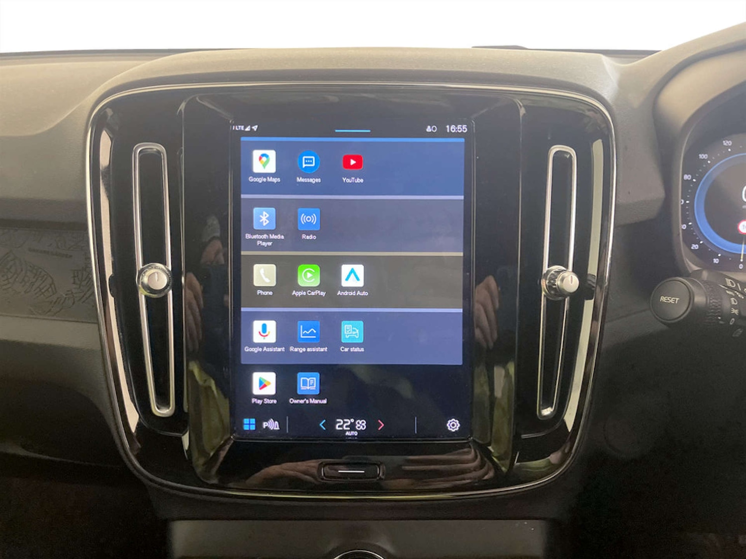 Used Volvo XC40 2022 for sale - 77437581: Photo 21